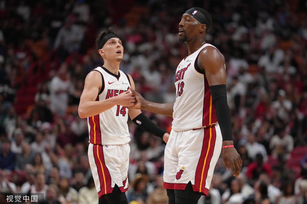 老中青队员 老中青队员